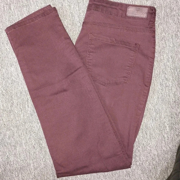 Buffalo David Bitton Burgundy Skinny Denim Jean Mid Rise Slim  Leg Faith - Picture 1 of 5